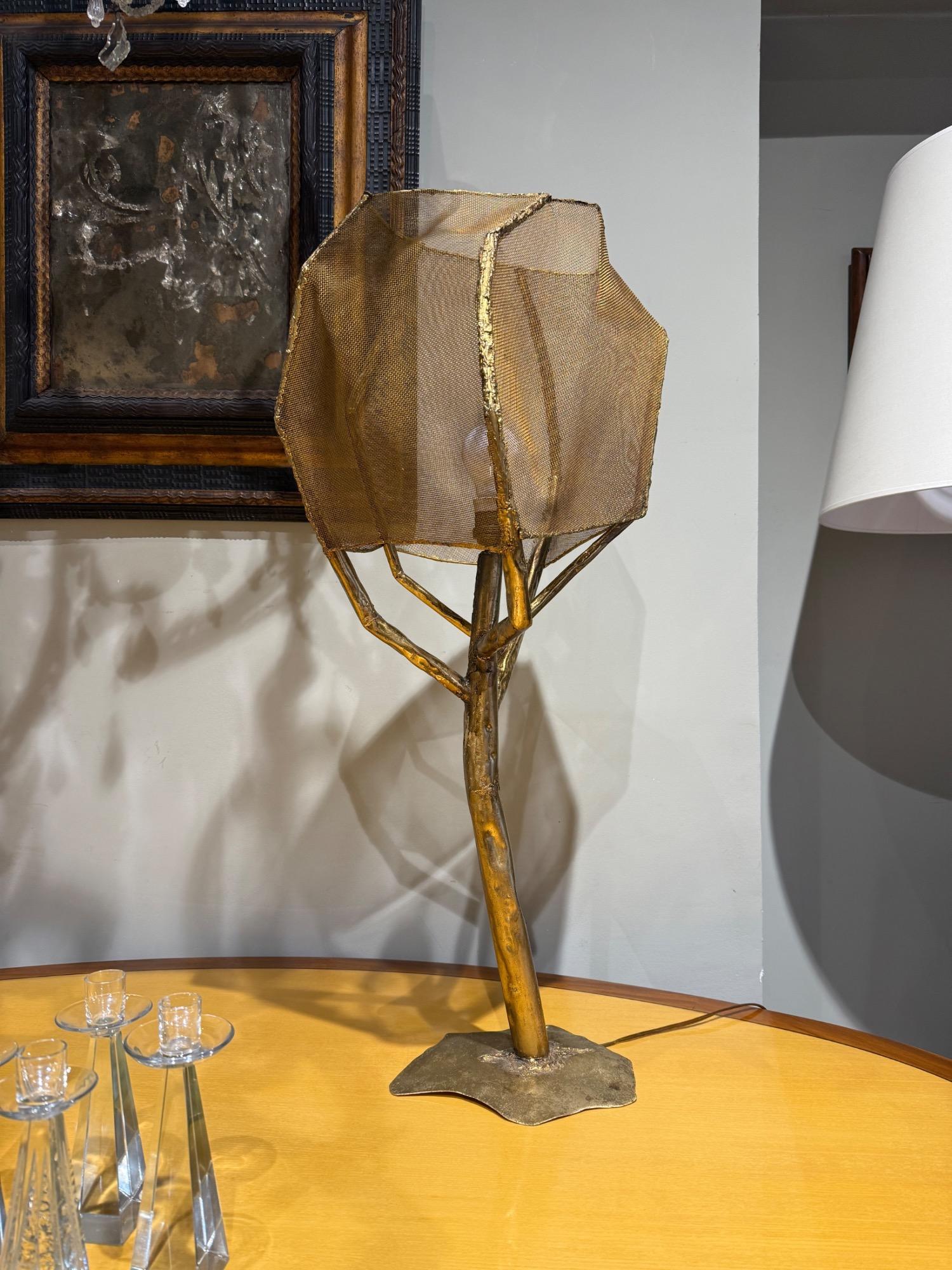 Gilt iron floor lamp corca 1970 